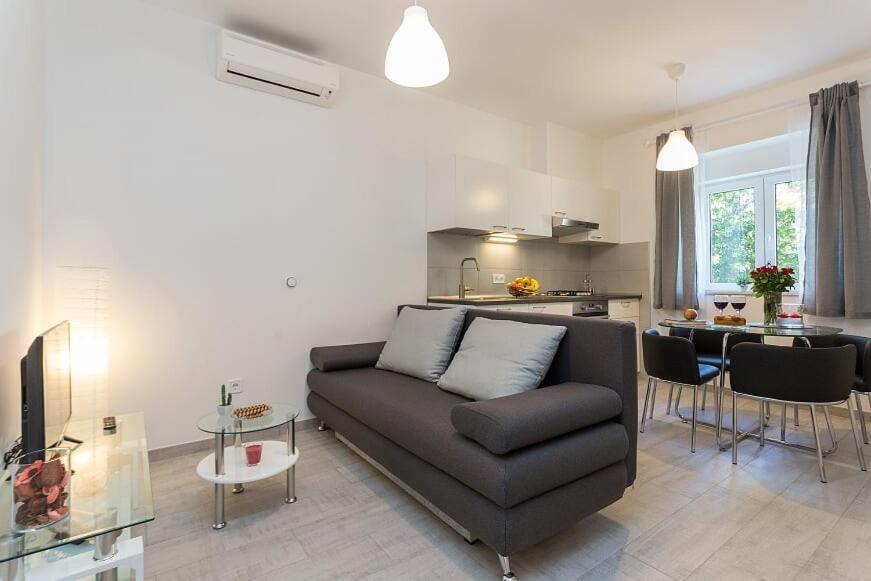 דוברובניק Apartments Luksic מראה חיצוני תמונה